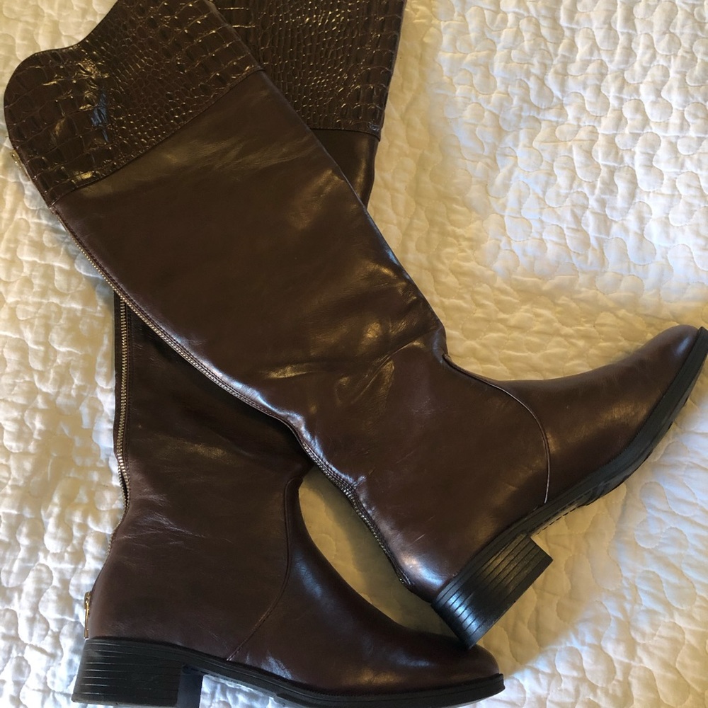 Pretty tall brown boots
